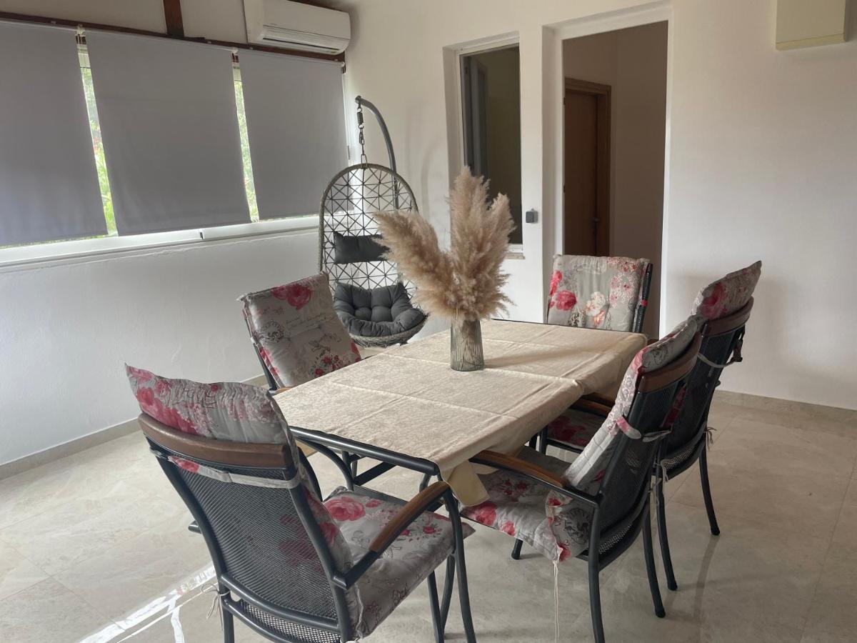 Apartments Iva 파코스탄 외부 사진